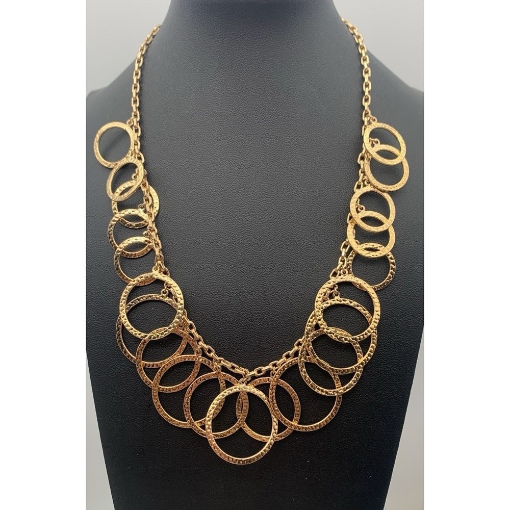 Napier Gold Tone Multi Hammered Circles Necklace Signed‎ 16"